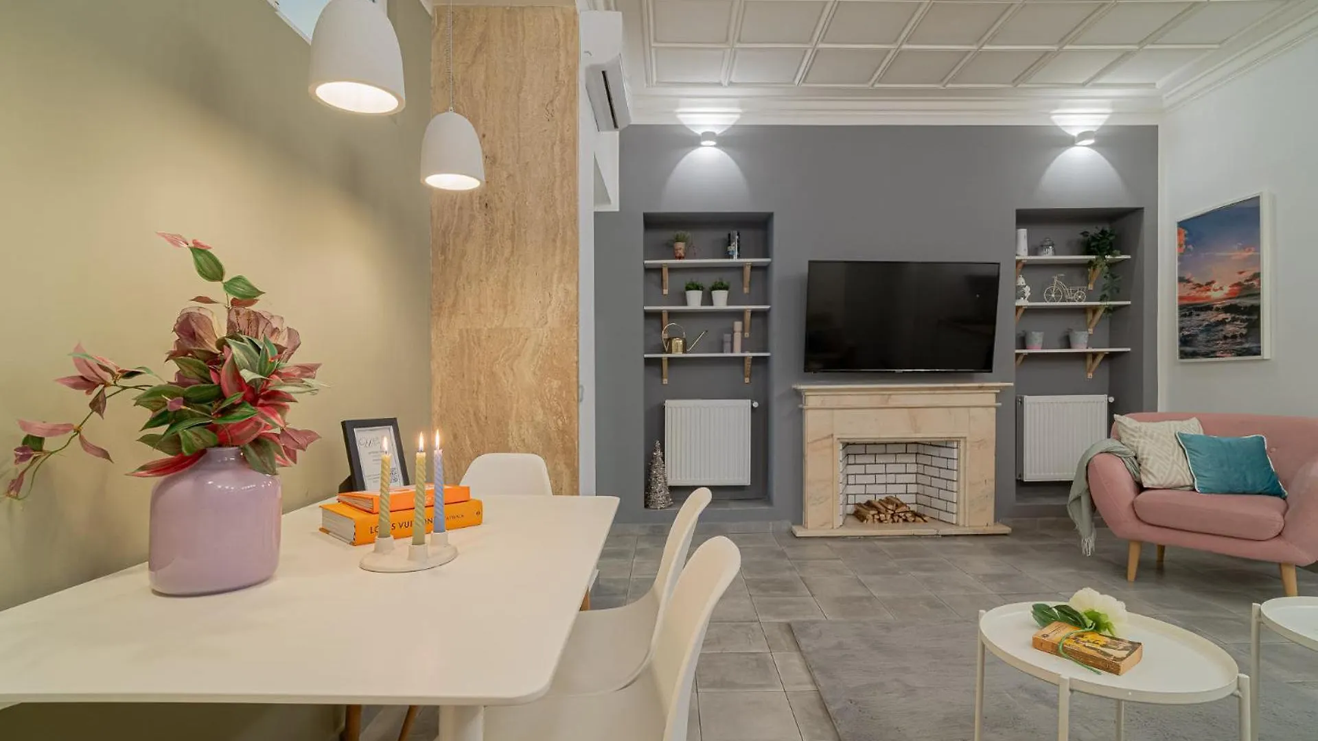 Apartment Stylish 2Br By Cismigiu Park And Piata Universitatii Bucharest